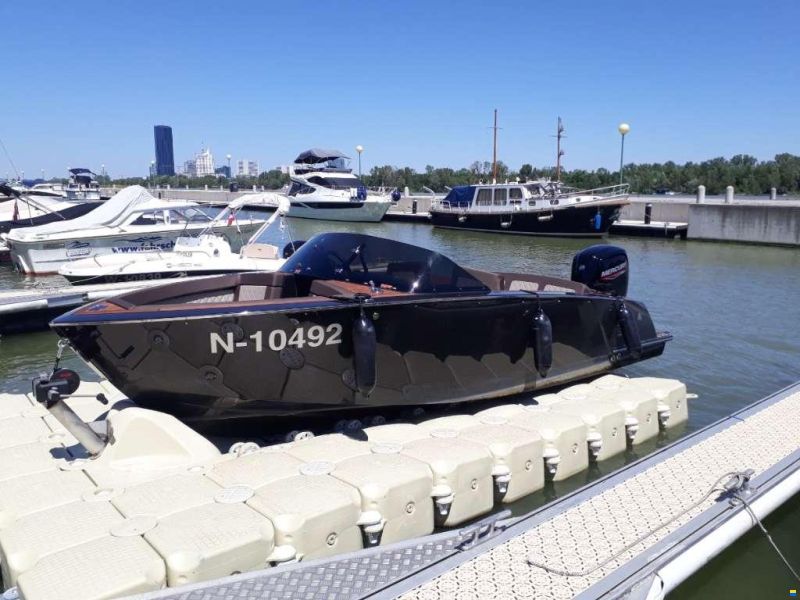 VTS Boats Flying Shark 5.7