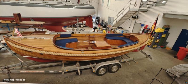 Custom Line Tuckerboot 7,40m