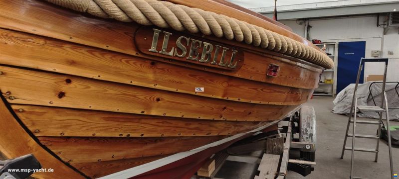 Custom Line Tuckerboot 7,40m