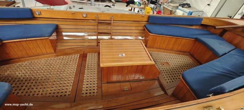 Custom Line Tuckerboot 7,40m