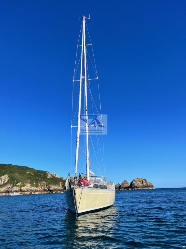 Cantiere del Pardo Grand Soleil 45
