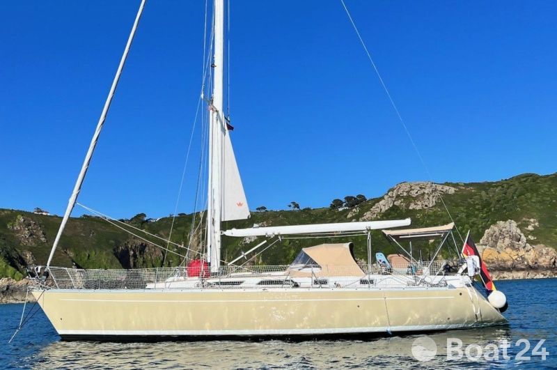 Cantiere del Pardo Grand Soleil 45