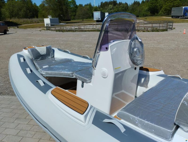 GALA Viking V420
