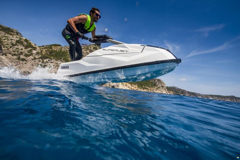 Yamaha WaveRunner Superjet