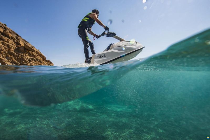 Yamaha WaveRunner Superjet