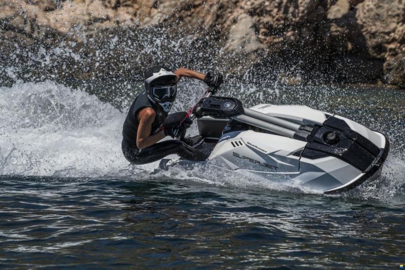 Yamaha WaveRunner Superjet