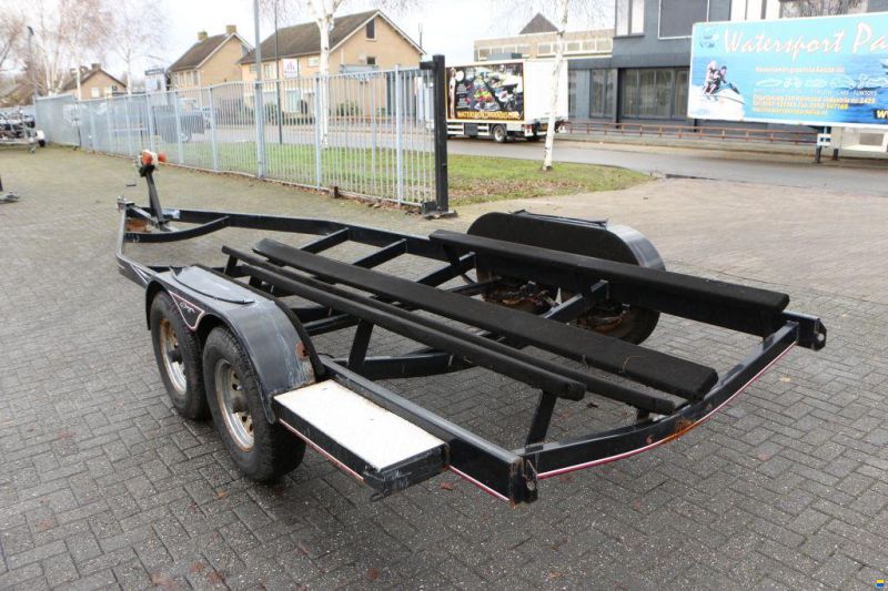 2-asser stallingstrailer