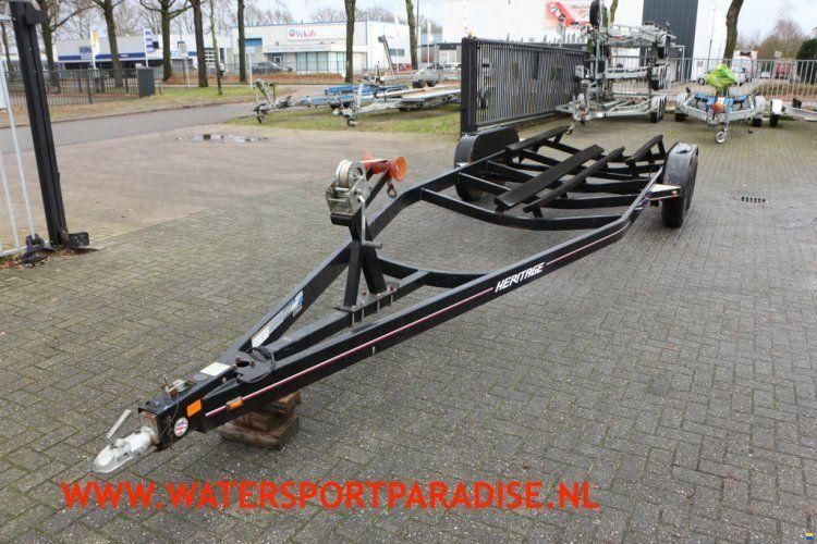 Heritage 2-asser stallingstrailer