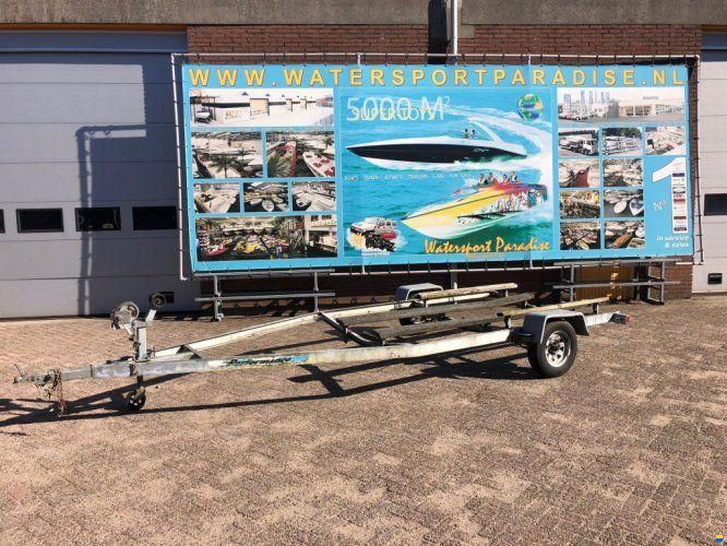 Performance 1-asser stallingstrailer