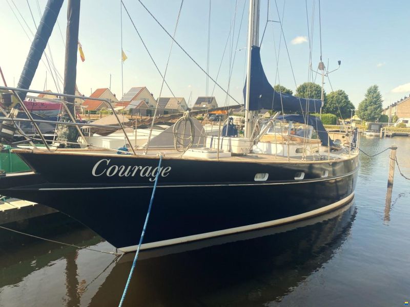 Carena 38