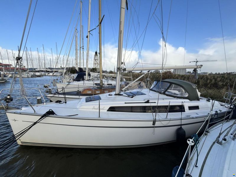 Bavaria 33 Cruiser