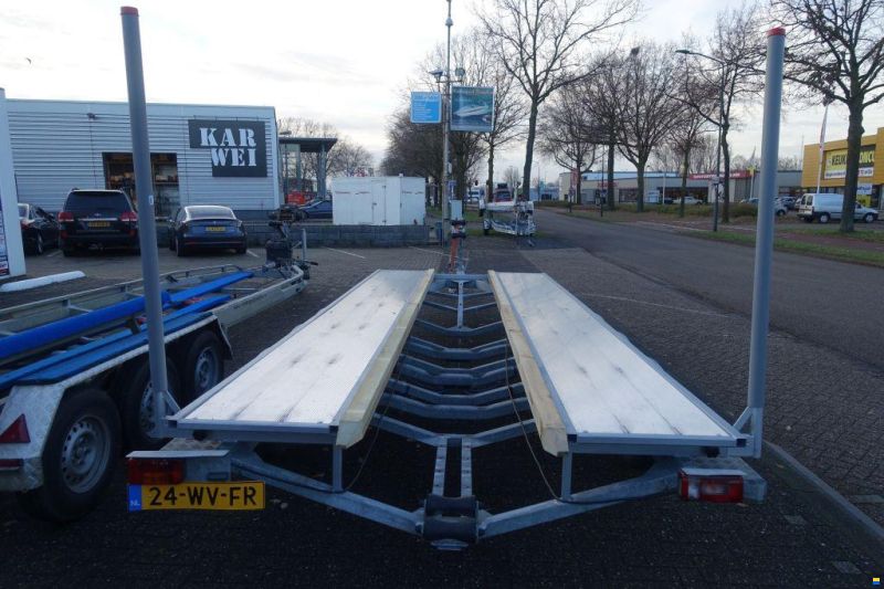 Freewheel Pontoontrailer 3-asser 3500