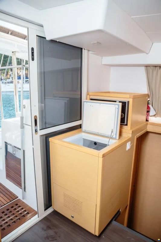 Lagoon 400 S2