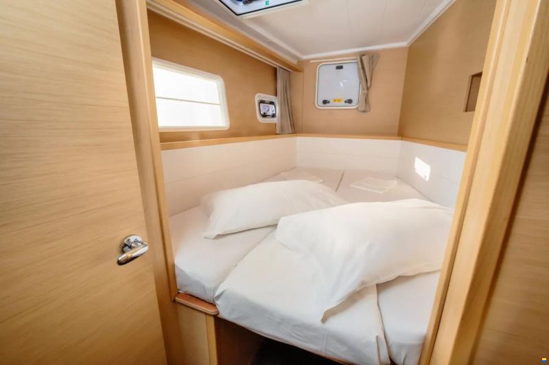 Lagoon 400 S2