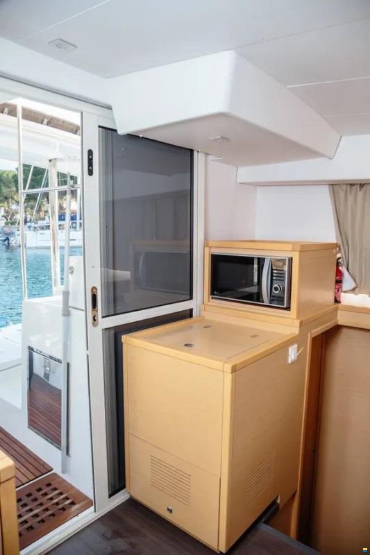Lagoon 400 S2