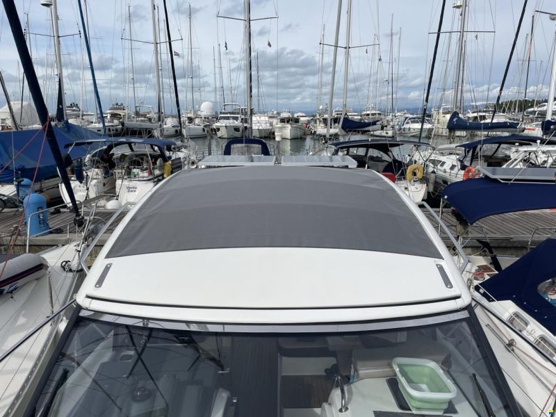 Bavaria S 33 HT