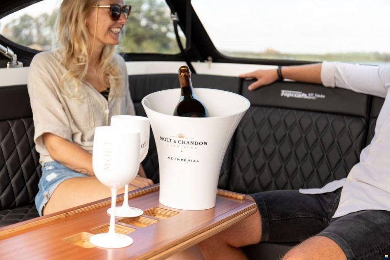 Topcraft 627 Tender