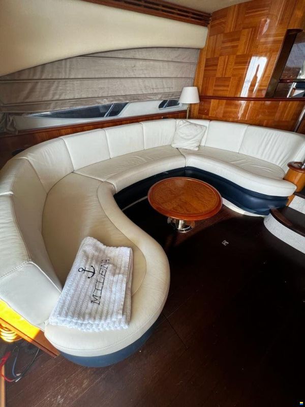 Azimut 62 FLY HARDTOP