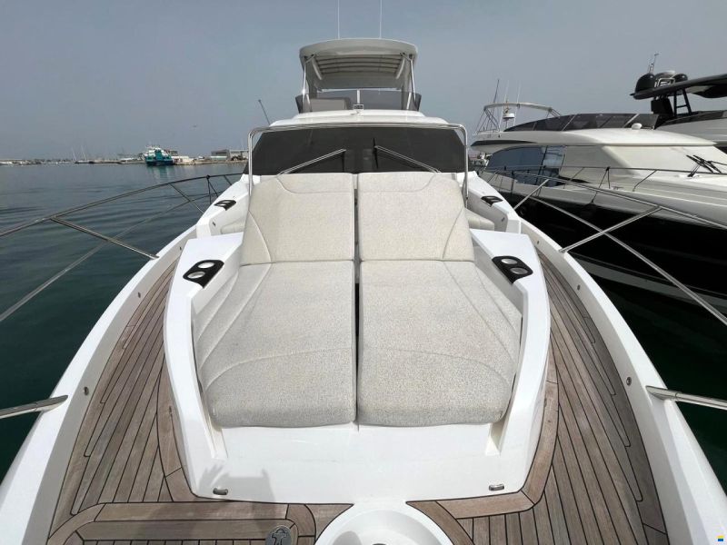 Sunseeker Manhattan 68