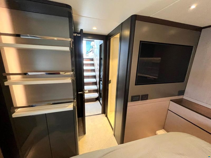 Sunseeker Manhattan 68
