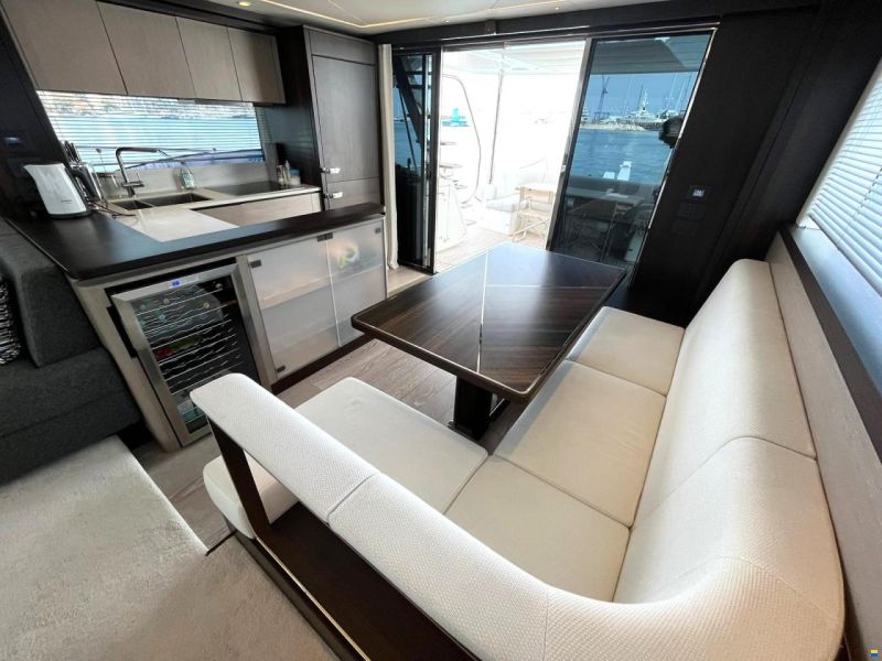 Sunseeker Manhattan 68