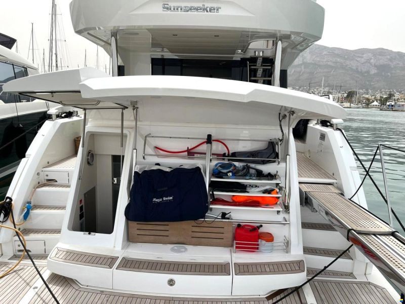 Sunseeker Manhattan 68