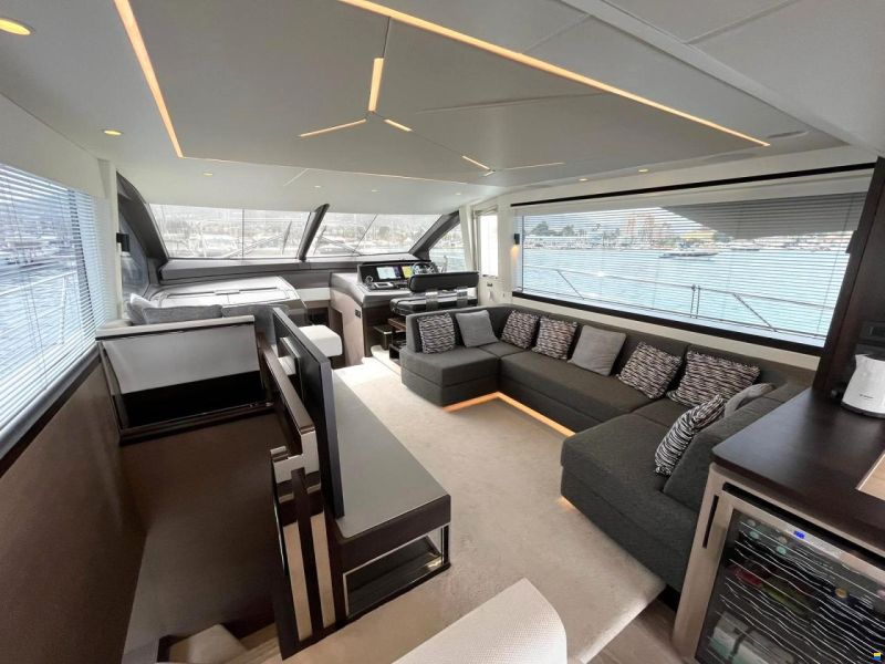 Sunseeker Manhattan 68