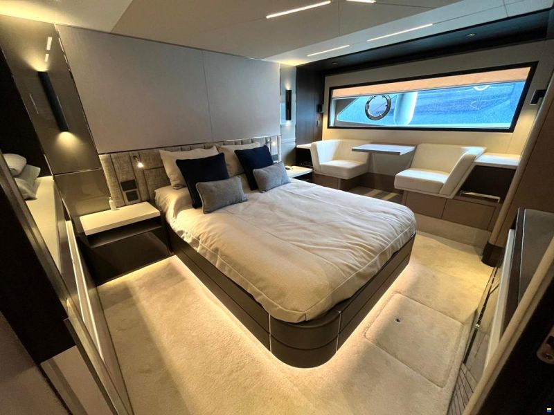 Sunseeker Manhattan 68
