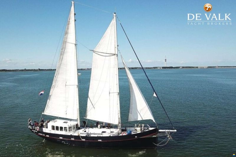 Logger Schooner 22
