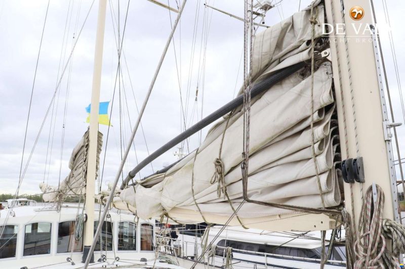 Logger Schooner 22