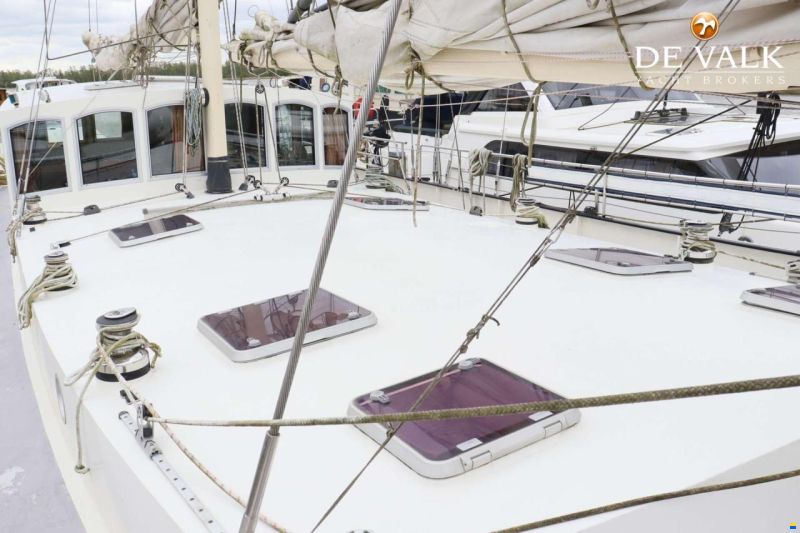 Logger Schooner 22