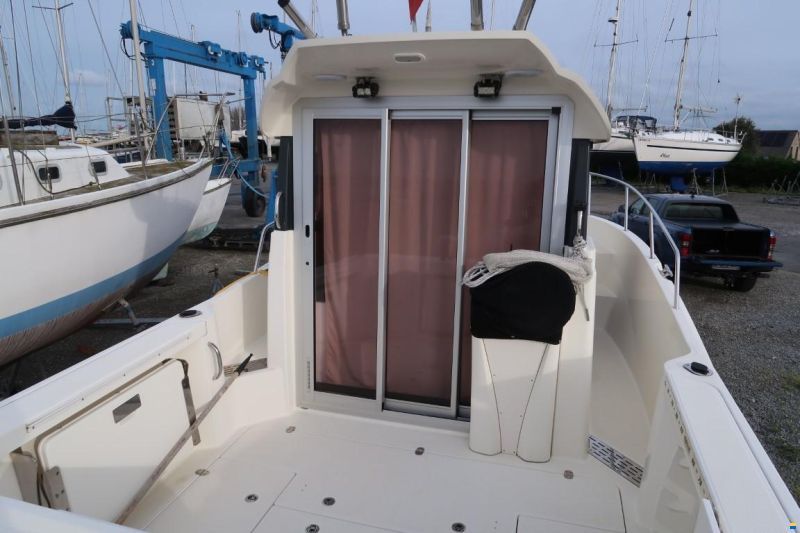 Quicksilver 755 Pilothouse