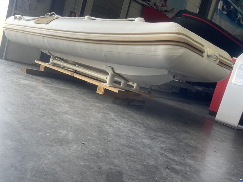 AerMarine Espace 300