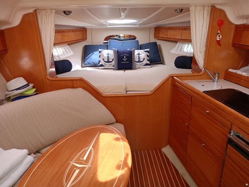 Bavaria 32 HT