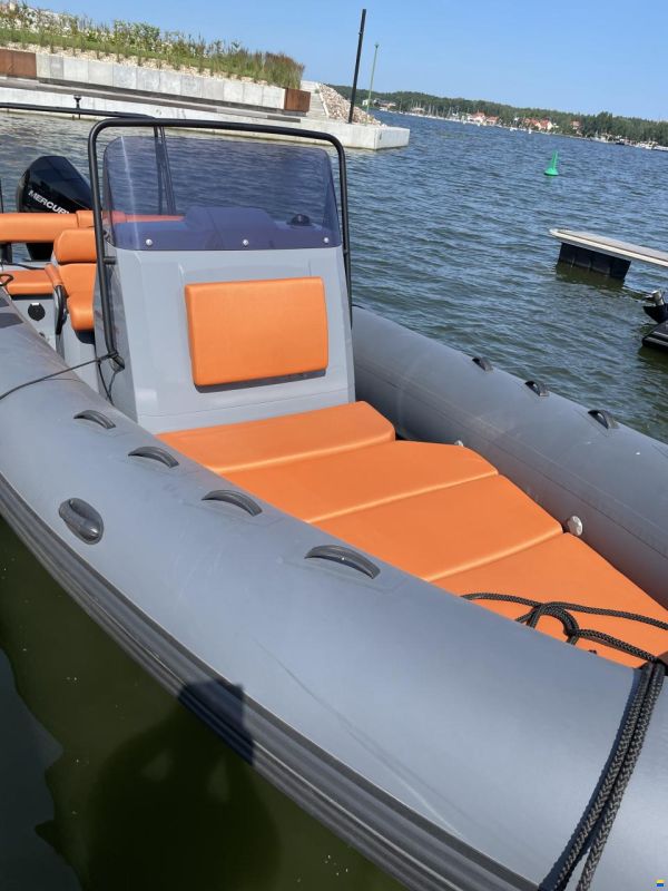 Brig Navigator 700