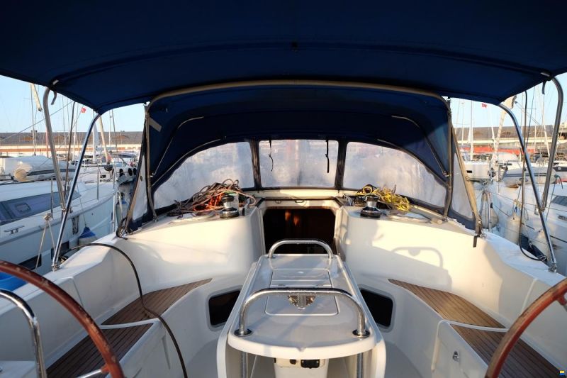 Jeanneau Sun Odyssey 44i Owners Version