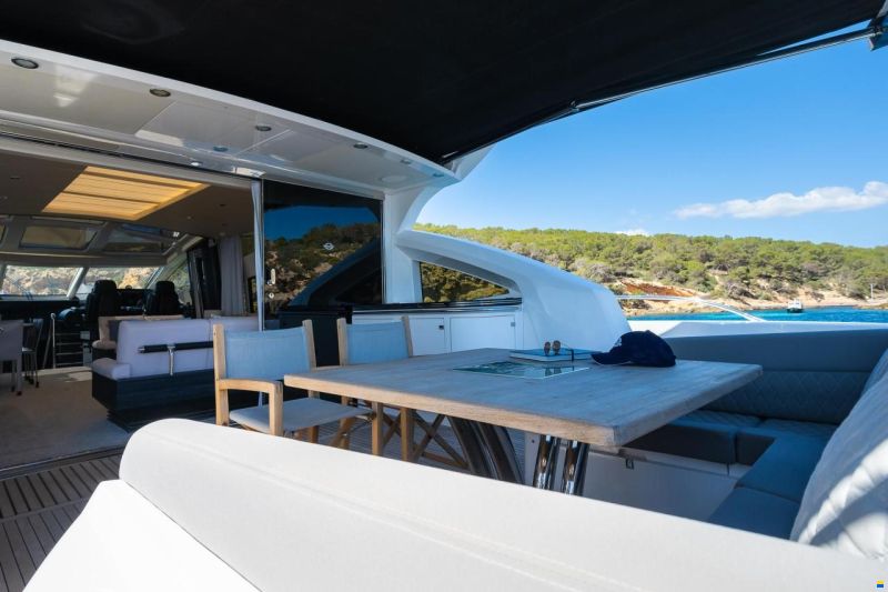 Sunseeker Predator 80
