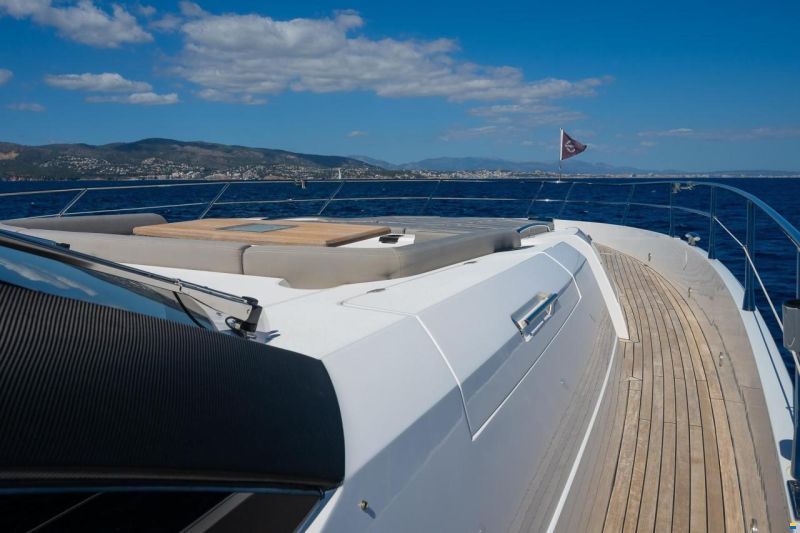Sunseeker Predator 80