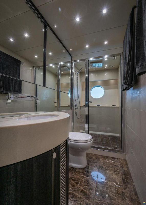 Sunseeker Predator 80