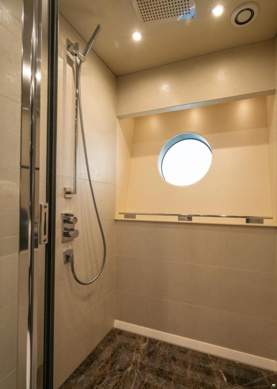 Sunseeker Predator 80