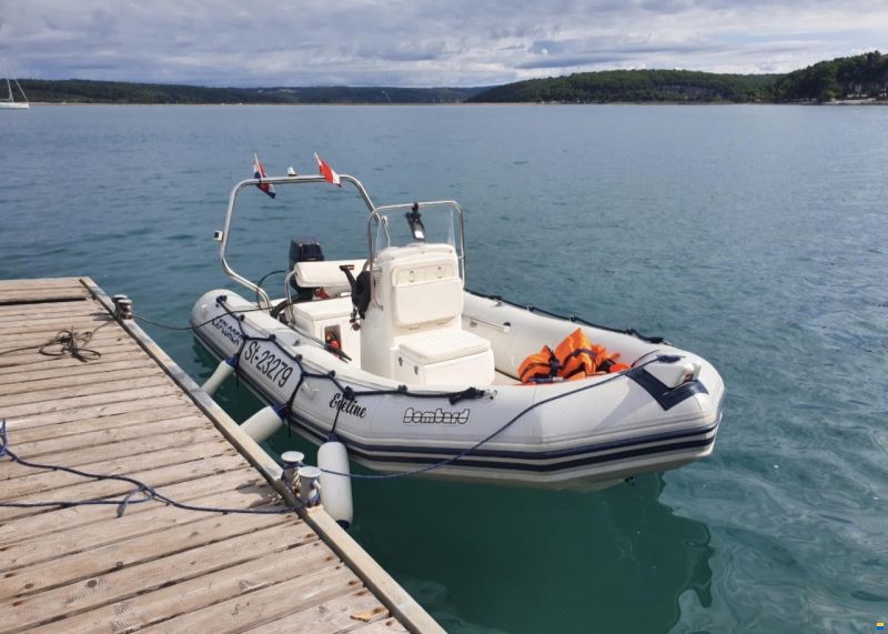 2000 Bombard Explorer 480 SB, EUR 9.900,