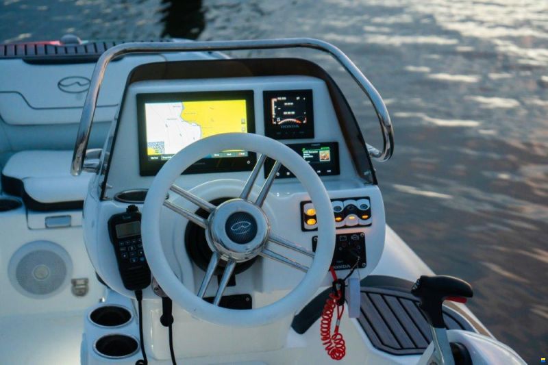 Walker Bay G12