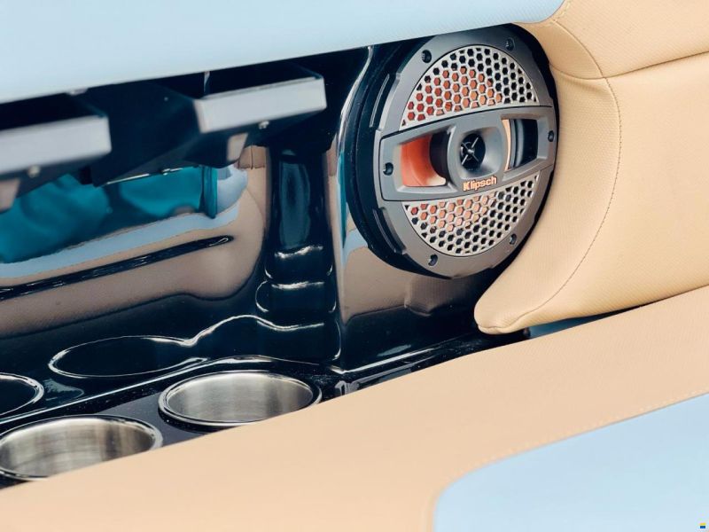 MasterCraft NXT 21 Wakeboard & Wakesurf