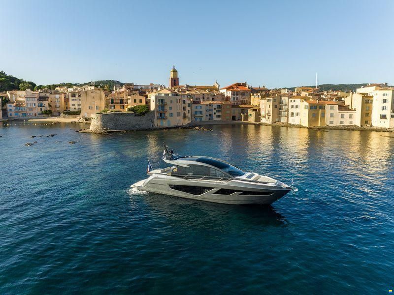 Sunseeker Predator 65