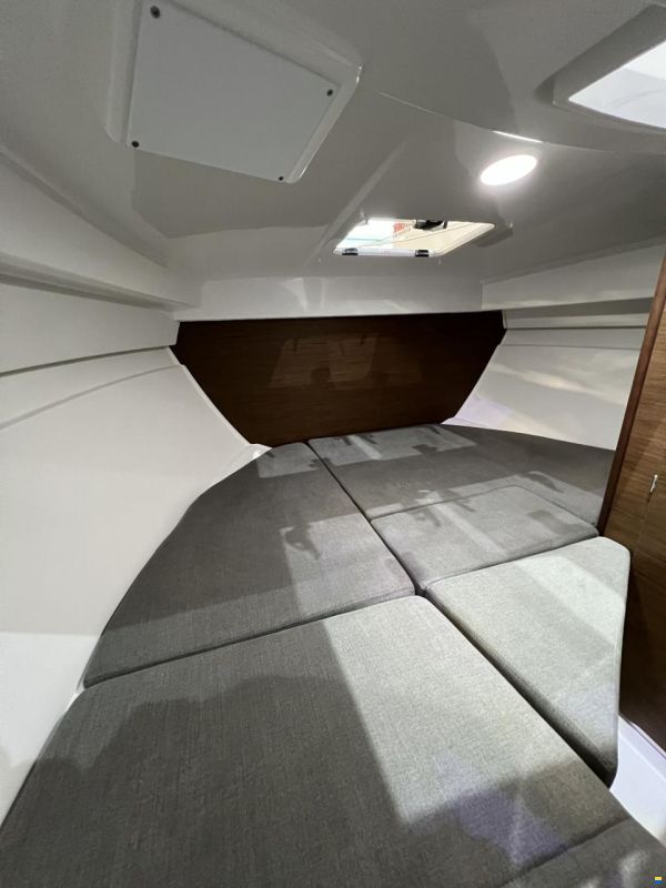 Beneteau Antares 7 OB