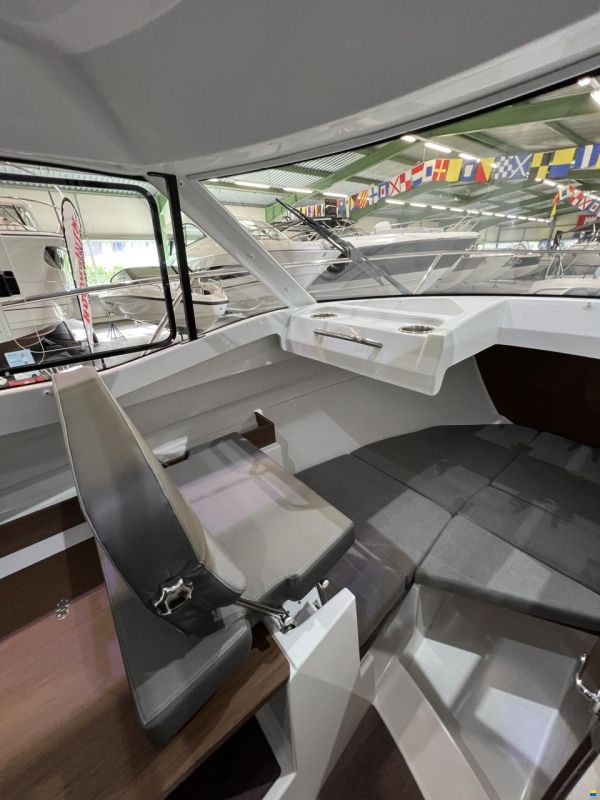 Beneteau Antares 7 OB