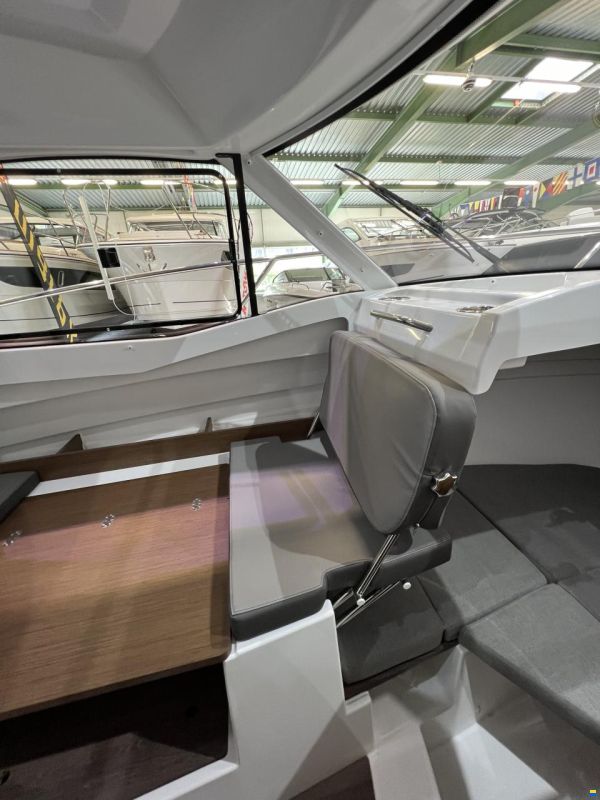 Beneteau Antares 7 OB