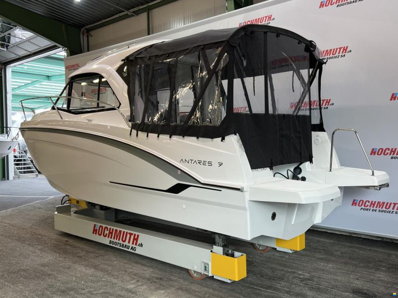 Beneteau Antares 7 OB