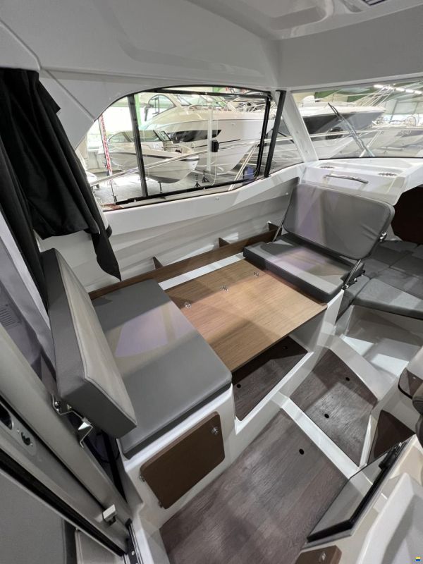 Beneteau Antares 7 OB