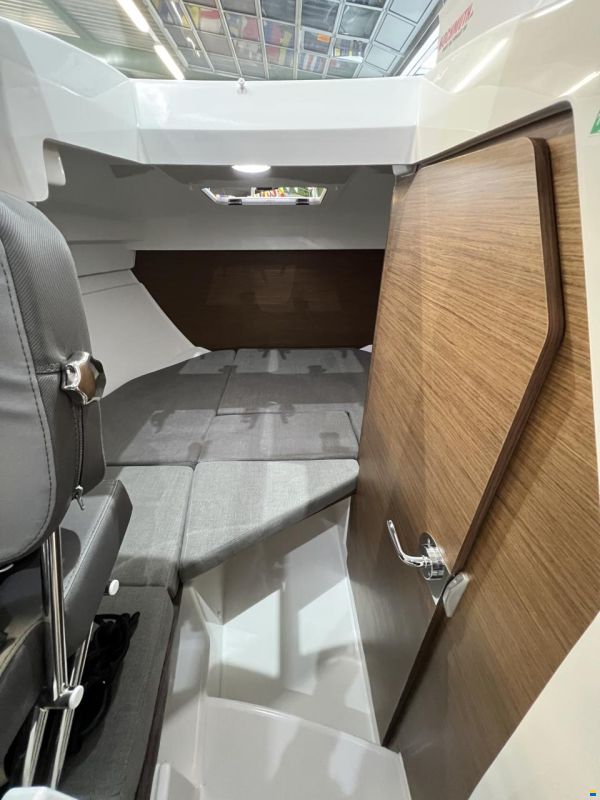 Beneteau Antares 7 OB